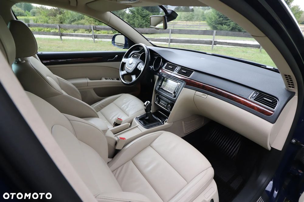 Skoda Superb 2.0 TDI 4x4 Comfort - 17