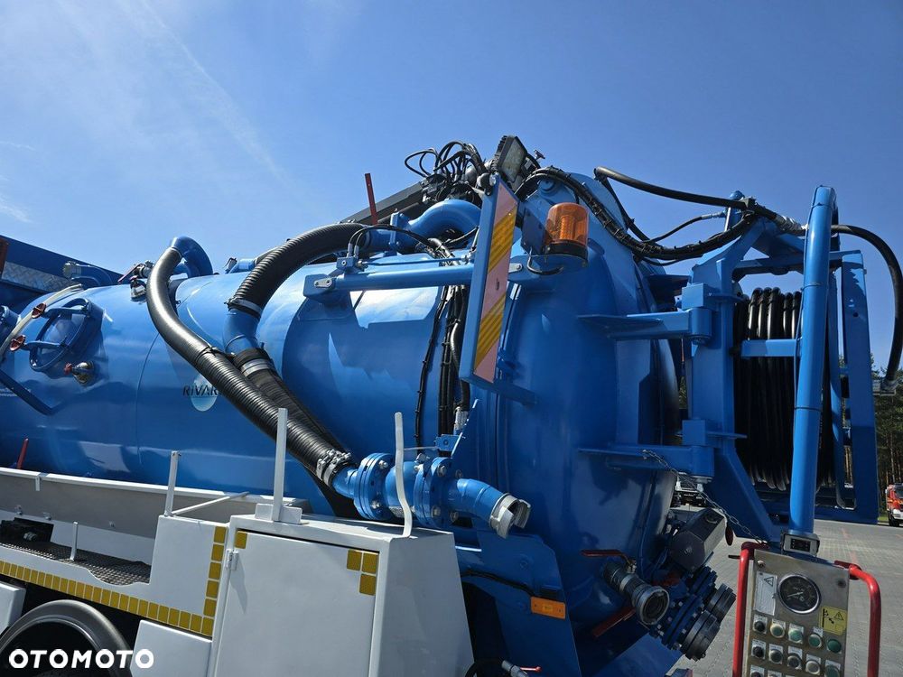 Renault WUKO RIVARD do zbierania odpadów płynnych separatorów - 17