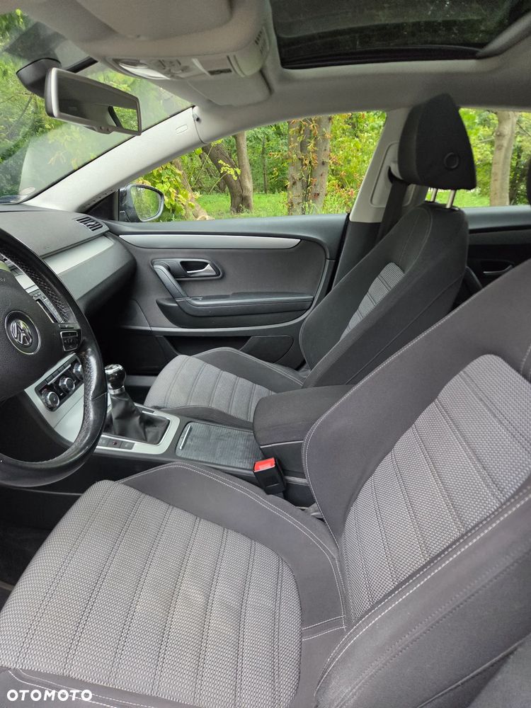 Volkswagen Passat CC 2.0 TDI DPF - 14