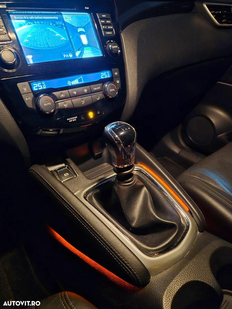 Nissan Qashqai 1.6 DCI TEKNA+ - 18
