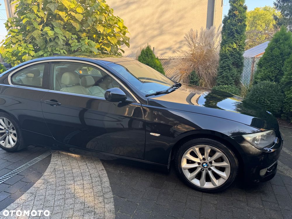 BMW Seria 3 320d DPF - 3