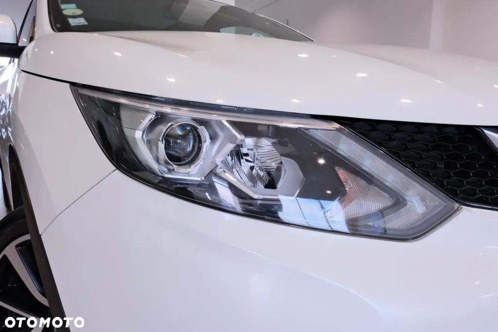 Nissan Qashqai 1.6 dCi 4x4 I-Way S&S - 6