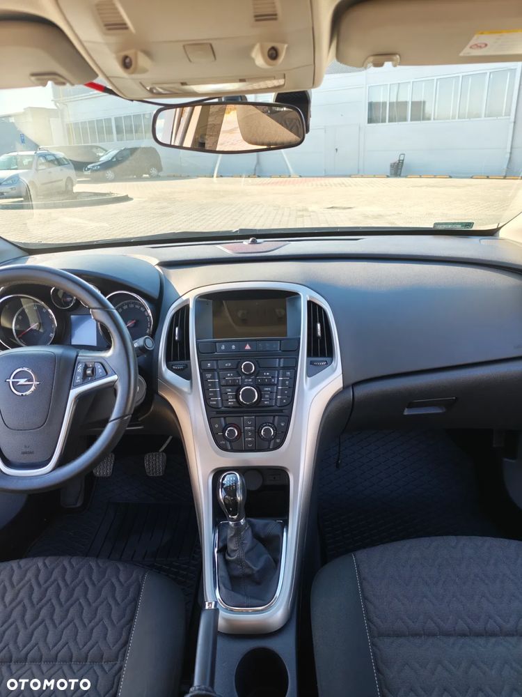 Opel Astra IV 1.4 T Active - 11