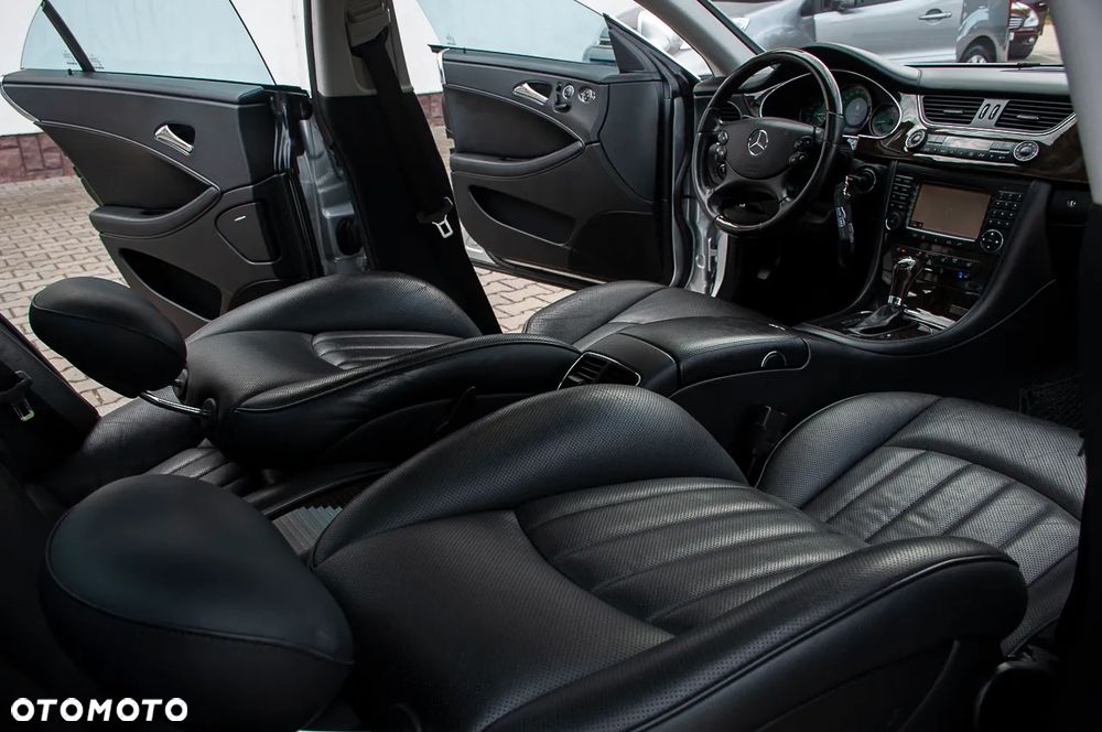 Mercedes-Benz CLS 350 - 9