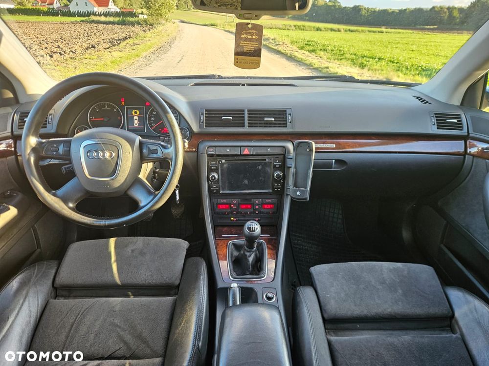 Audi A4 Avant 3.0 TDI Quattro - 7