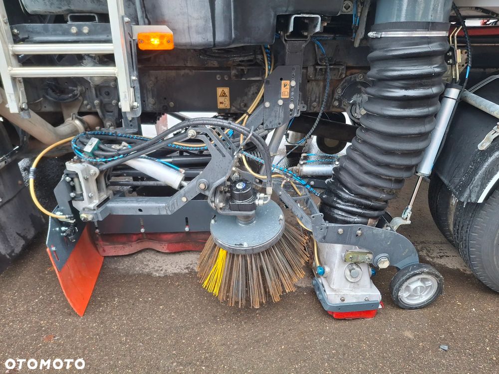 Renault Midlum 220 Zamiatarka Johnston Szczotki L/R Dodatkowy Silnik EUnited PM10 2014r Rura Do Liści - 11