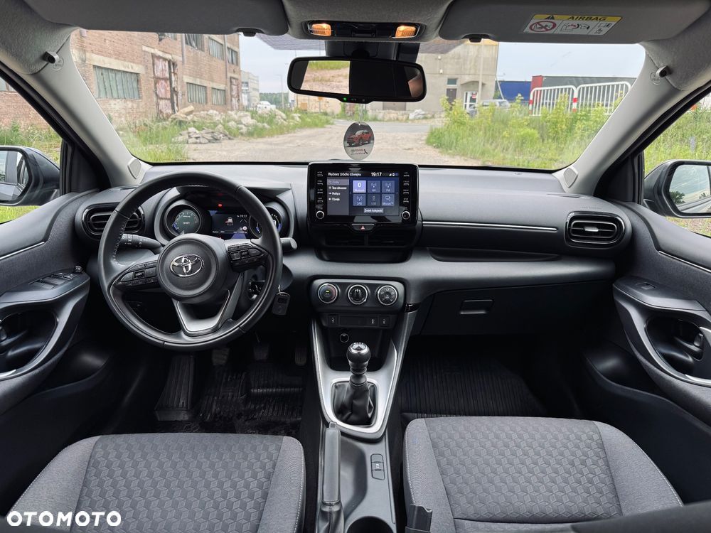 Toyota Yaris - 7
