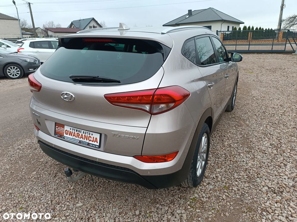 Hyundai Tucson blue 1.7 CRDi 2WD Passion - 16