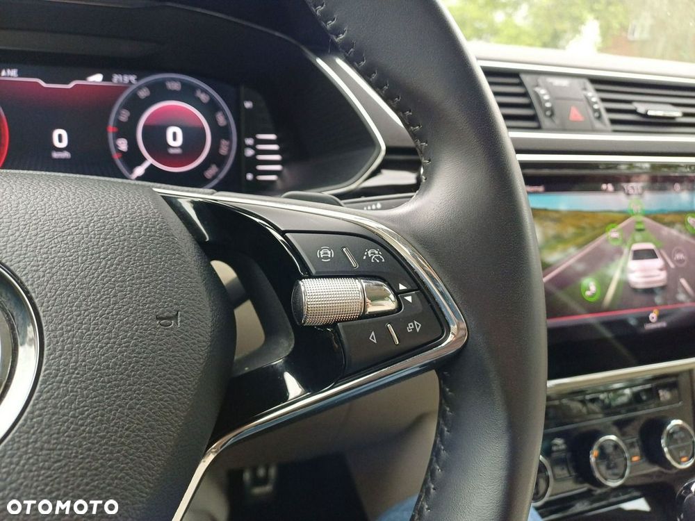 Skoda Superb 2.0 TSI 4x4 L&K DSG - 26