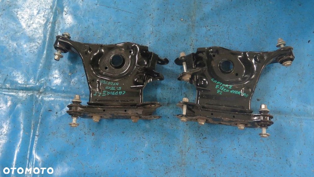 Wahacz Tył Tylny Lewy lub Prawy RENAULT CAPTUR II HYBRYDA