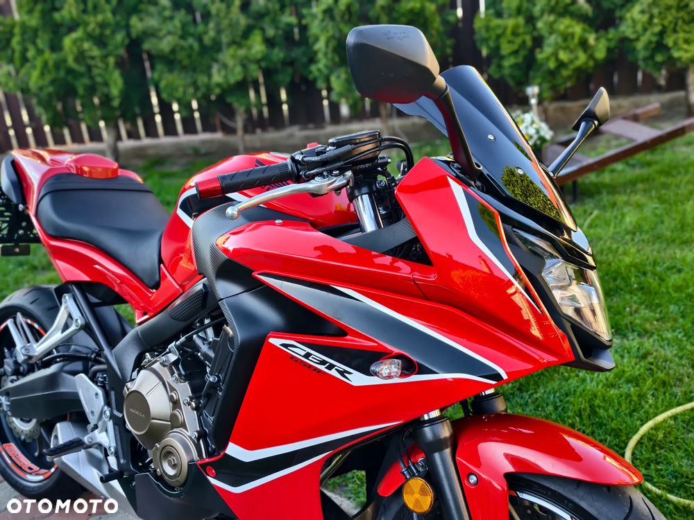 Honda CBR - 13