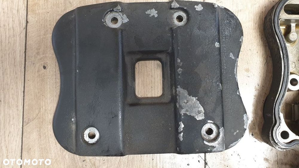 Głowica przód zawory Harley Davidson Sportster Evo 16663-86B - 7