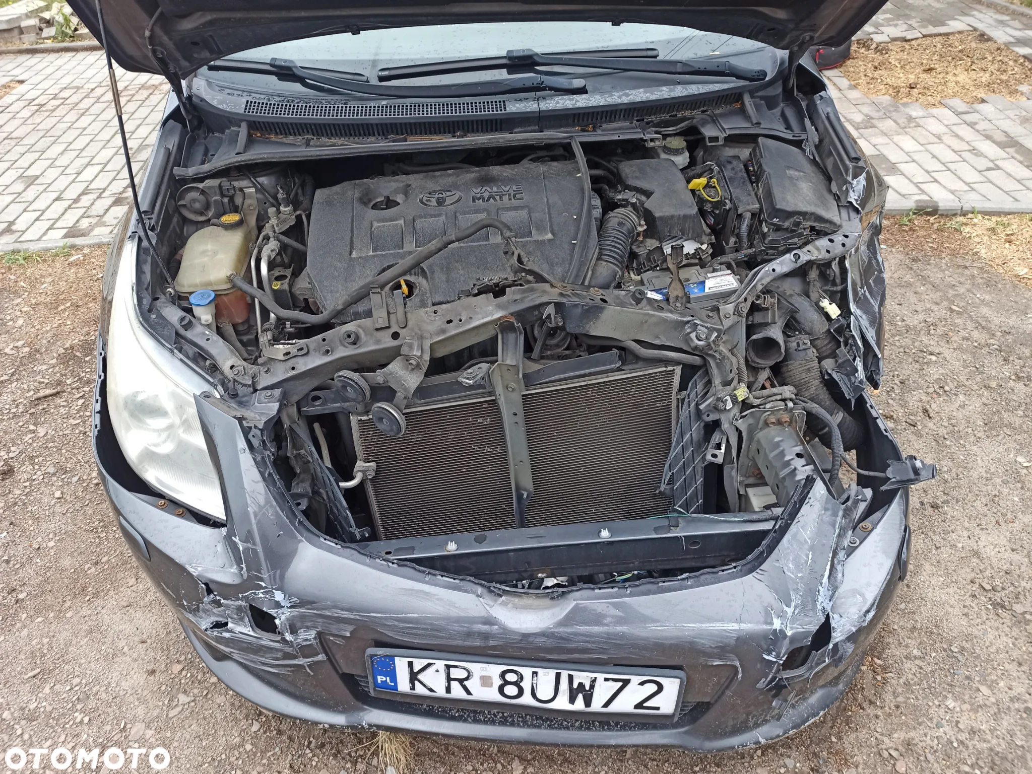 Toyota Avensis 2.0 Premium MS - 18