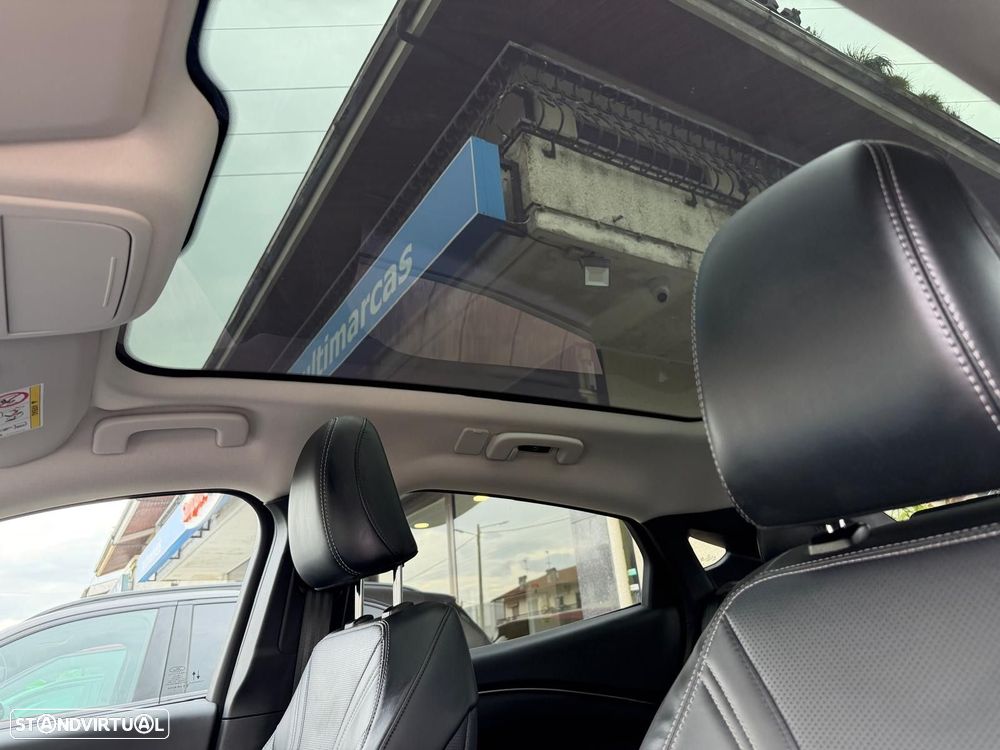 Ford Mustang Mach-E 98.7 kWh Premium - 28