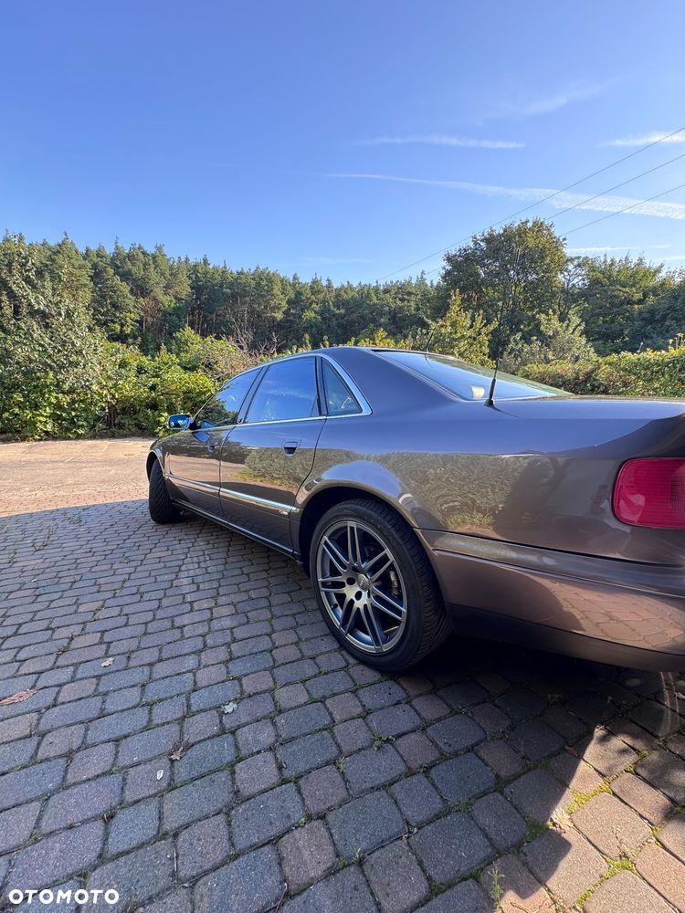 Audi A8 - 28