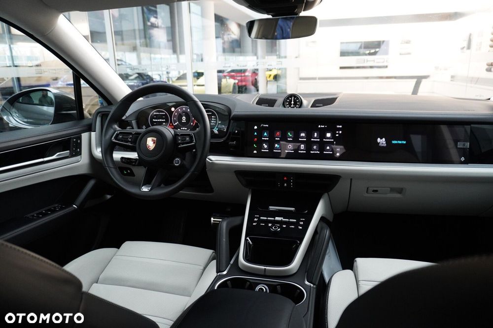 Porsche Cayenne - 11