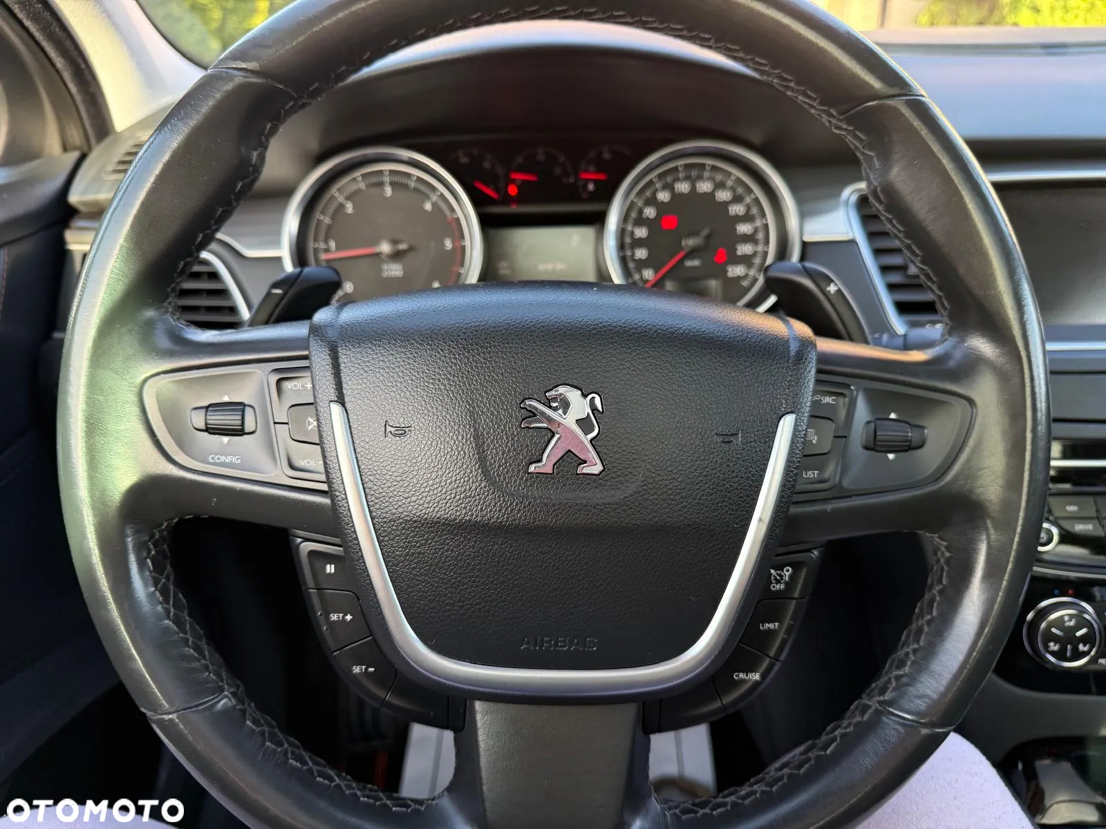 Peugeot 508 RXH BlueHDi 180 EAT6 Stop&Start - 34