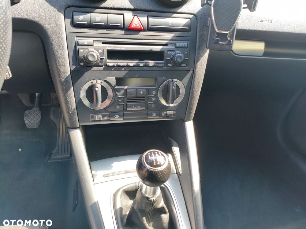 Audi A3 3-drzwiowe 1.9 TDI Ambiente - 7