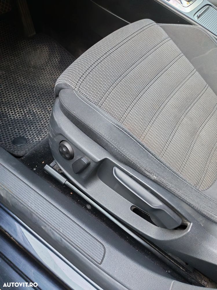 Volkswagen Passat CC - 14