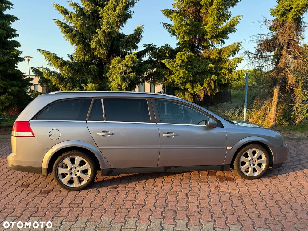 Opel Vectra 1.9 CDTI Cosmo - 14