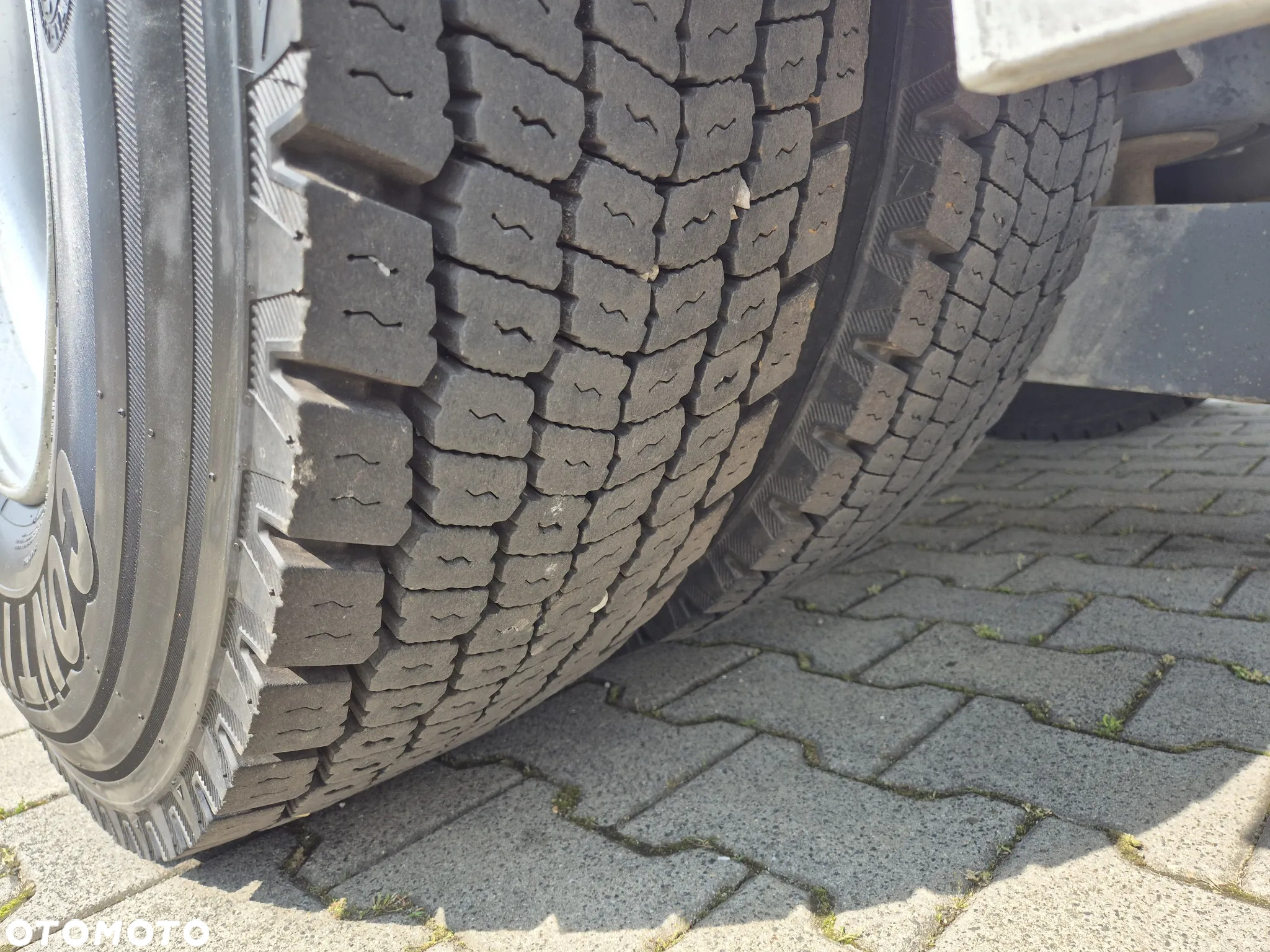 Mercedes-Benz Antos 1830 L / KONTENER / BEZWYPADKOWY / 1WŁ. / SERWISOWANY / WINDA 2000KG / EURO 6 / 18 EP - 23