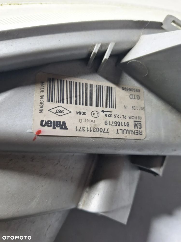 LAMP PRZEDNIA LEWA  VIVARO TRAFIC 01-06r EUR przed liftem - 4