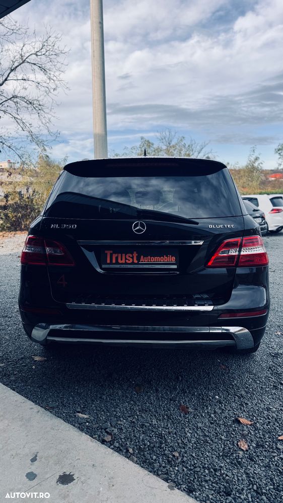 Mercedes-Benz ML 350 BlueTec 4MATIC Aut - 5