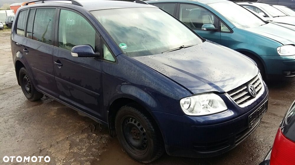 Na części VW Touran Silnik Skrzynia Maska Zderzak Drzwi Klapa Szyba - 4