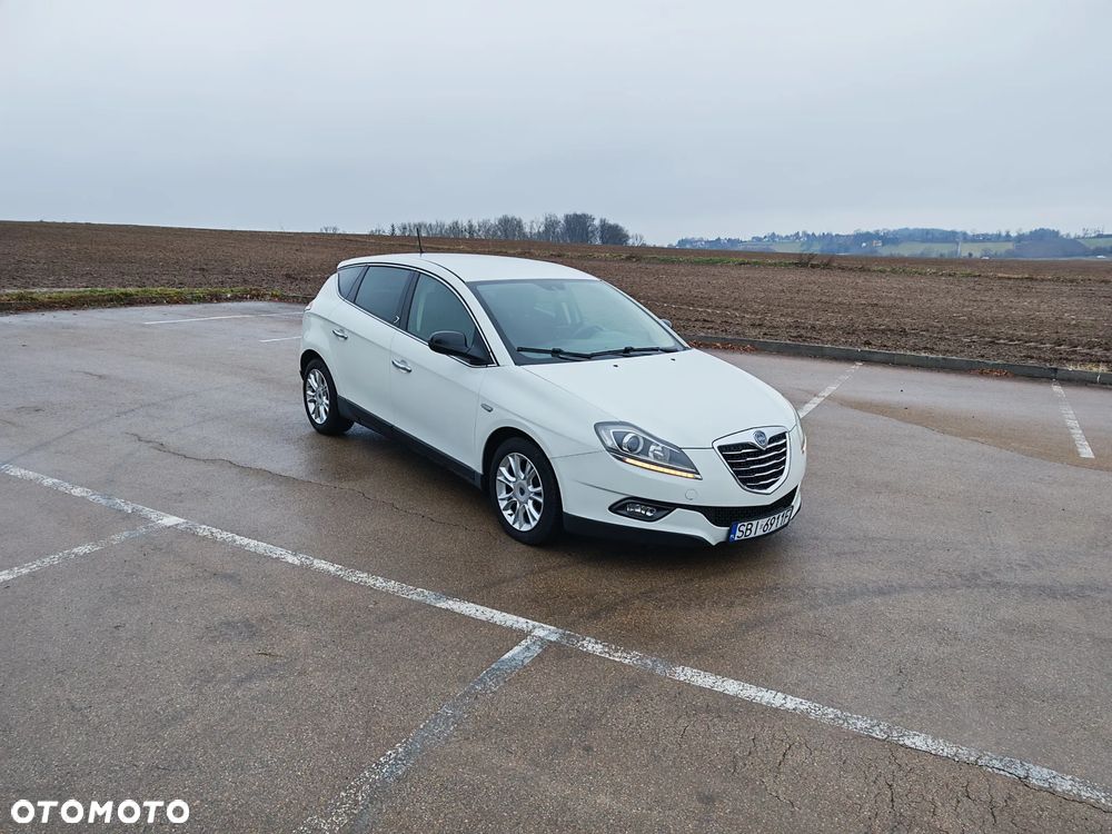 Lancia Delta 1.4 T-Jet 16v Oro - 31