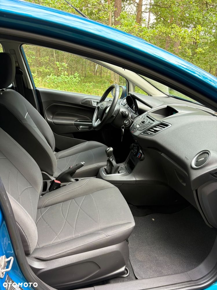 Ford Fiesta 1.25 Celebration - 16