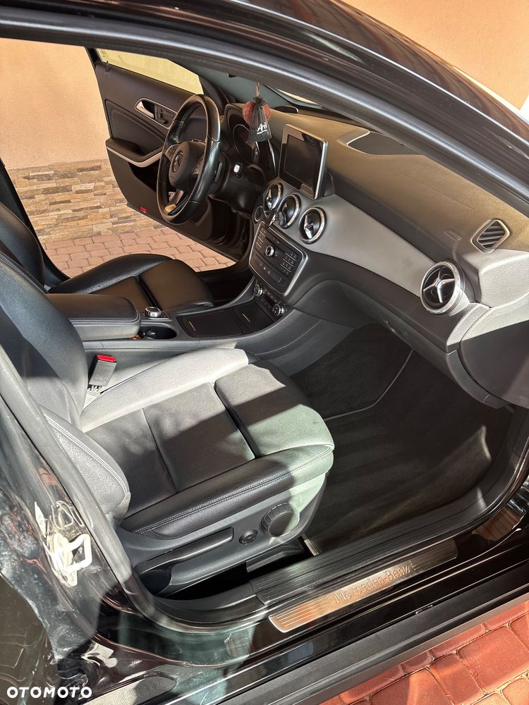 Mercedes-Benz GLA 250 7G-DCT Style - 6