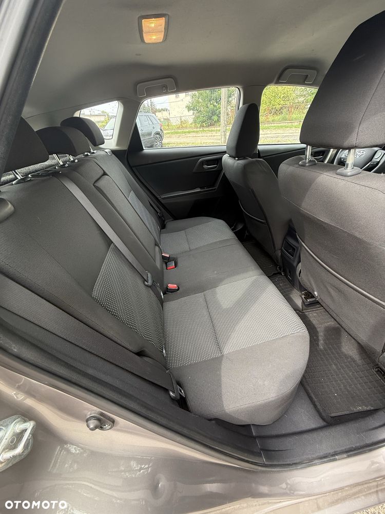 Toyota Auris - 6