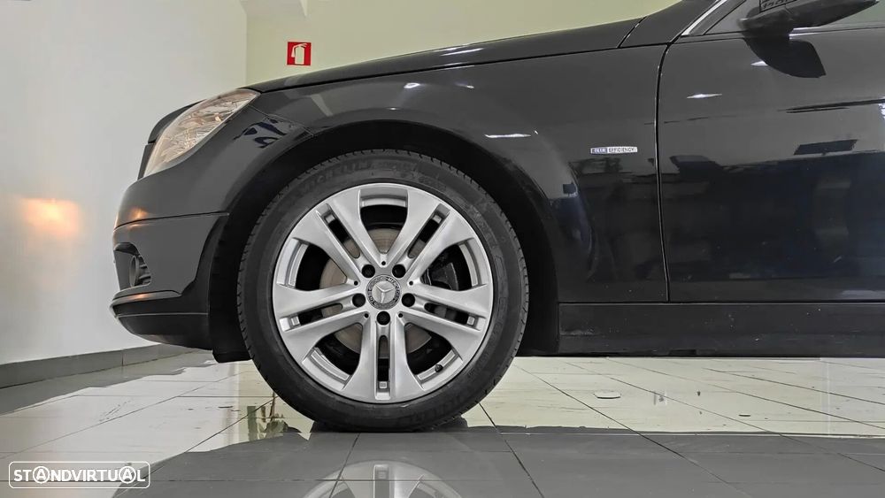 Mercedes-Benz C 220 - 41