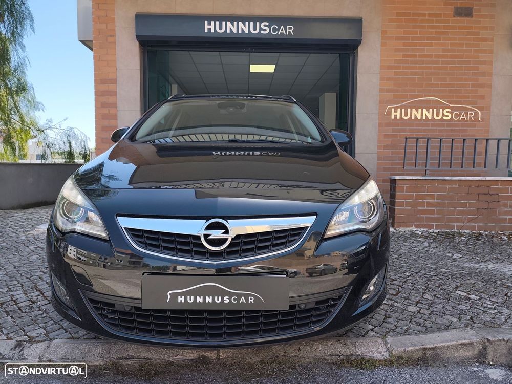 Opel Astra Sports Tourer 1.6 T Cosmo - 2