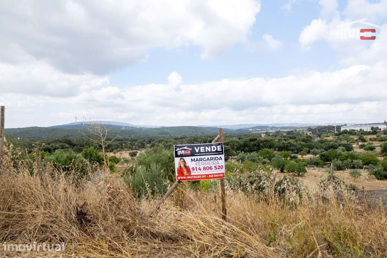 TERRENO COM 770,50 m² NA LAGOA DO FURADOURO - Grande imagem: 2/34