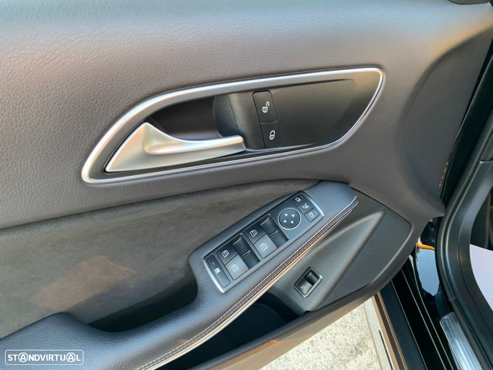 Mercedes-Benz GLA 180 d AMG Line Aut. - 16