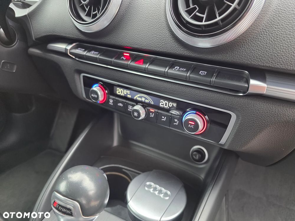 Audi A3 Sportback - 22