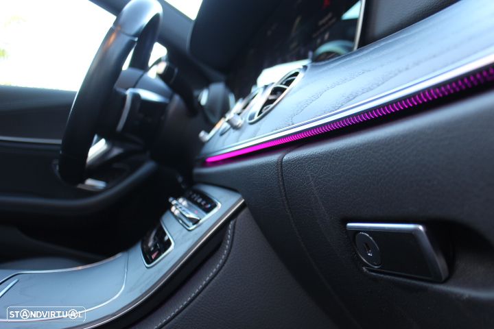 Mercedes-Benz E 300 - 26