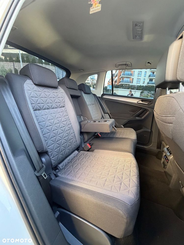 Volkswagen Tiguan 2.0 TDI SCR 4Mot R-Line DSG - 32