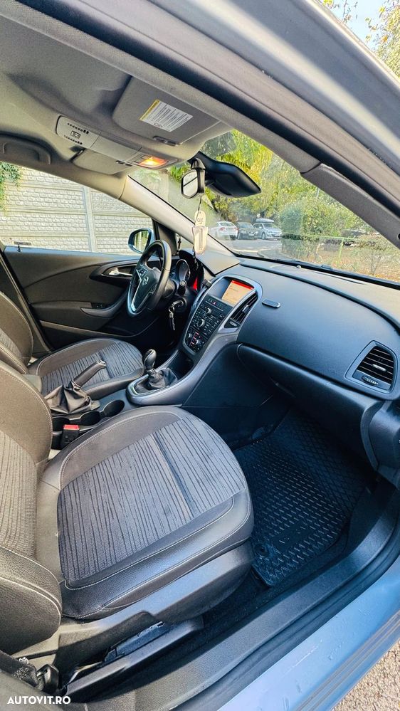 Opel Astra - 27