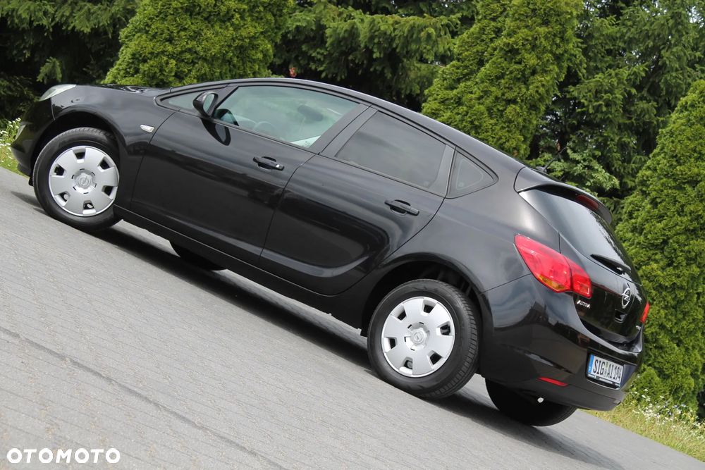Opel Astra 1.4 Sport - 10