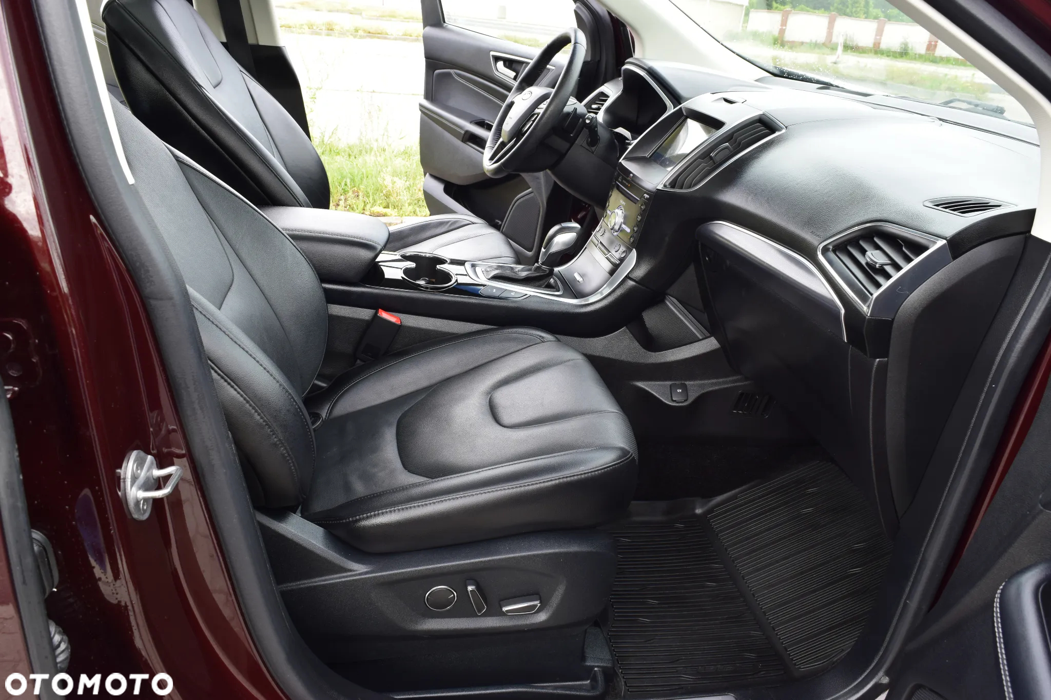 Ford Edge - 26