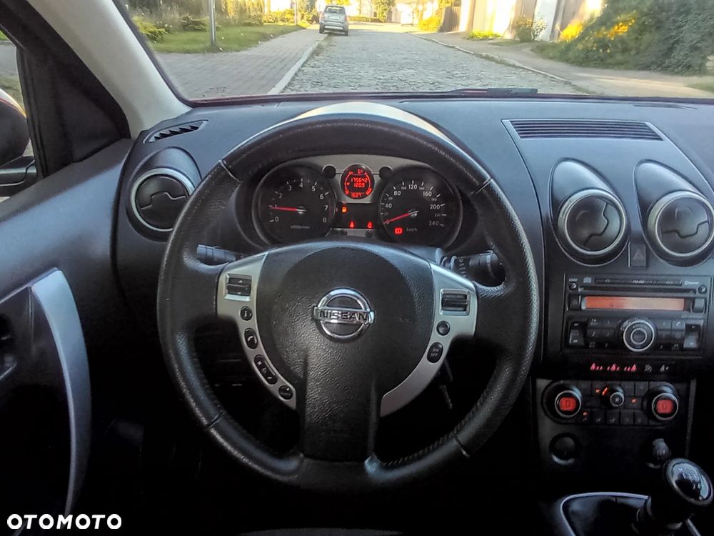 Nissan Qashqai - 35