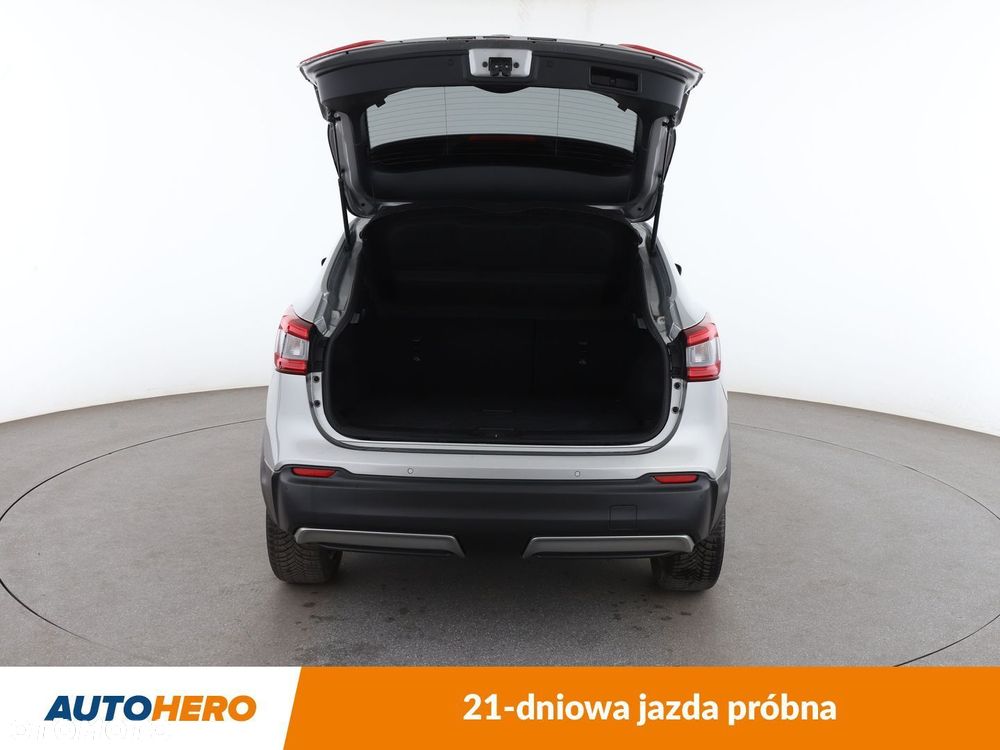 Nissan Qashqai 1.2 DIG-T N-Connecta - 17
