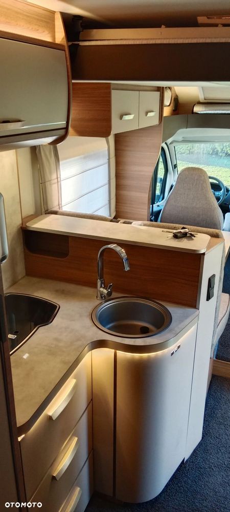 KNAUS LIVE WAVE 700MEG - 19