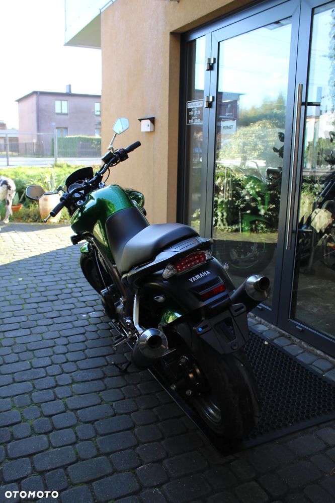 Yamaha BT - 5