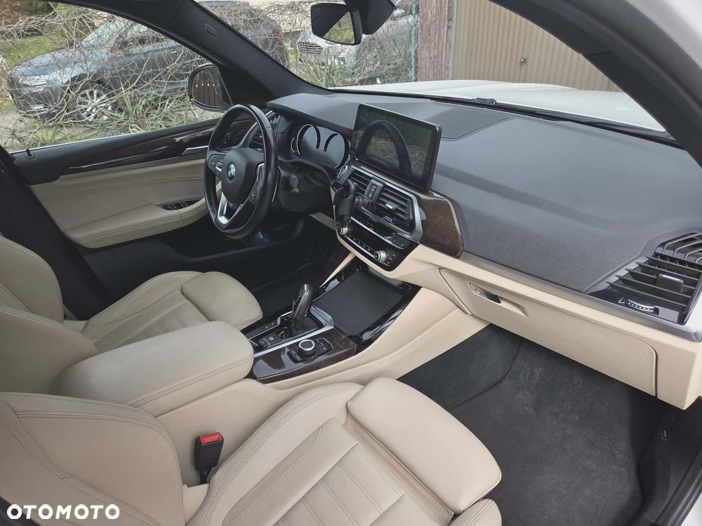 BMW X3 xDrive30i GPF xLine sport - 8