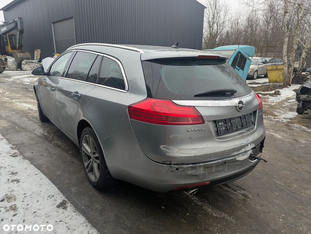 Opel Insignia 2010 2.0  na części - 11
