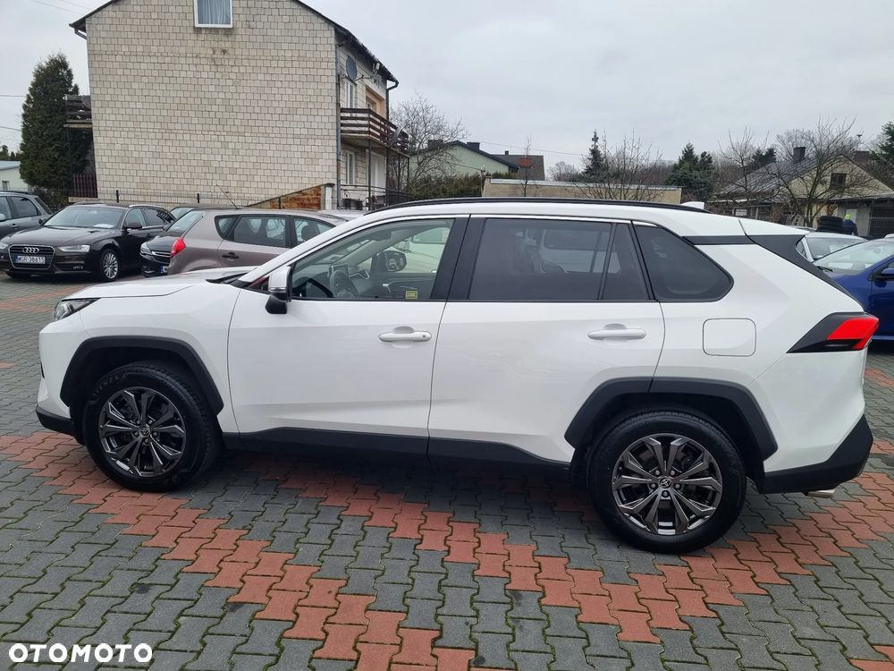 Toyota RAV4 - 5