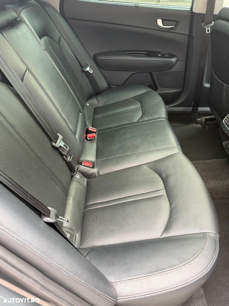 Kia Optima 1.7 CRDI DCT Business Supreme - 25